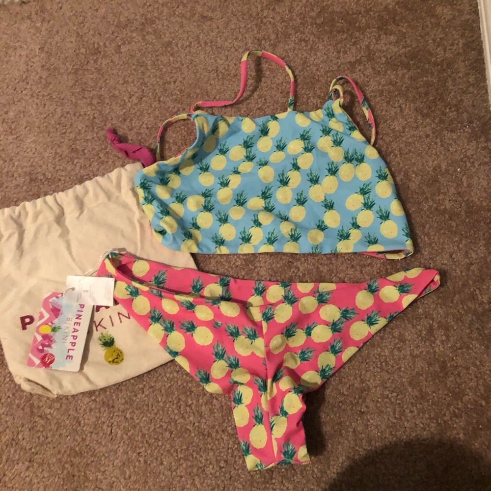 Pineapple bikini set - Picture 2 of 4
